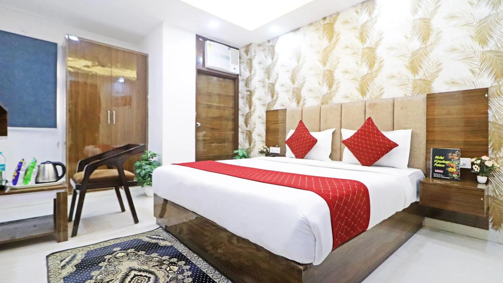 Airport Tulip Suites Near Delhi Airport Nuova Delhi 4*,  India