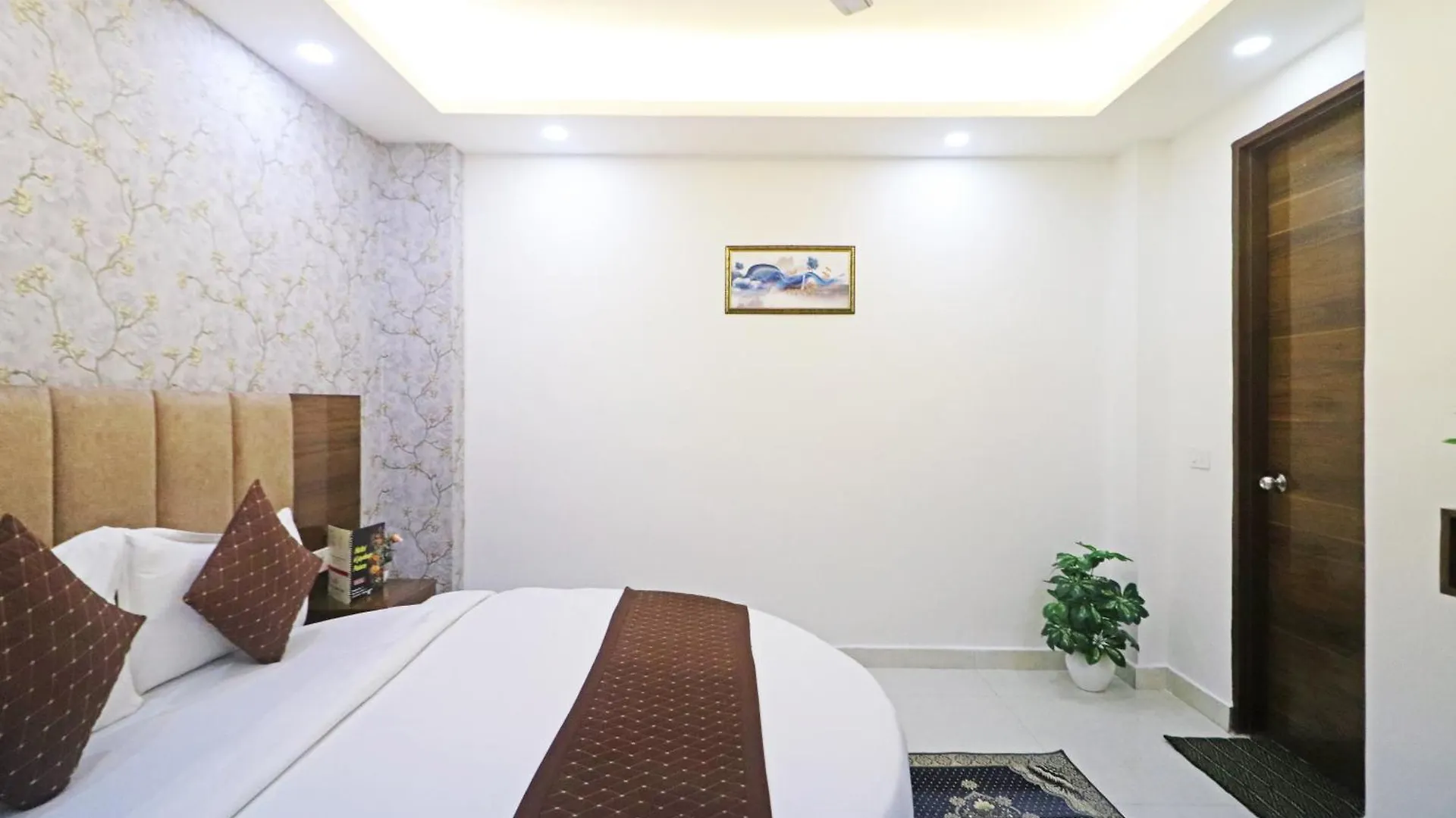 Airport Tulip Suites Near Delhi Airport New Delhi Hotel